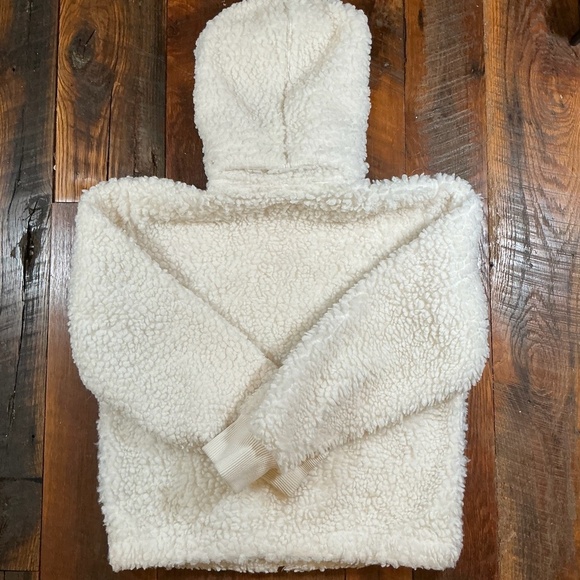 Abercrombie & Fitch White Sherpa Fleece Zip Up Hoodie Jacket Size Large - Picture 8 of 9